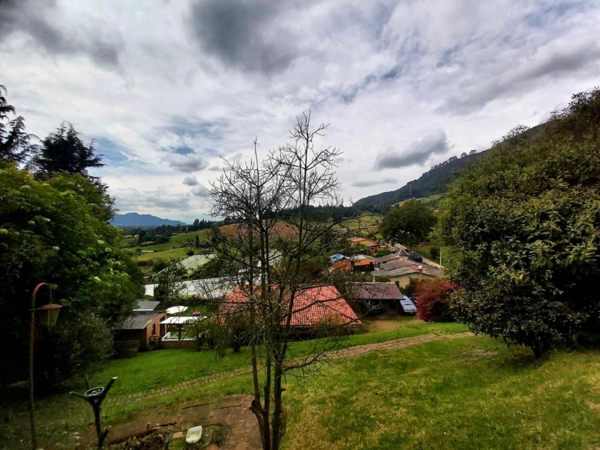 Campina Suiza Hotel Tabio Exterior foto